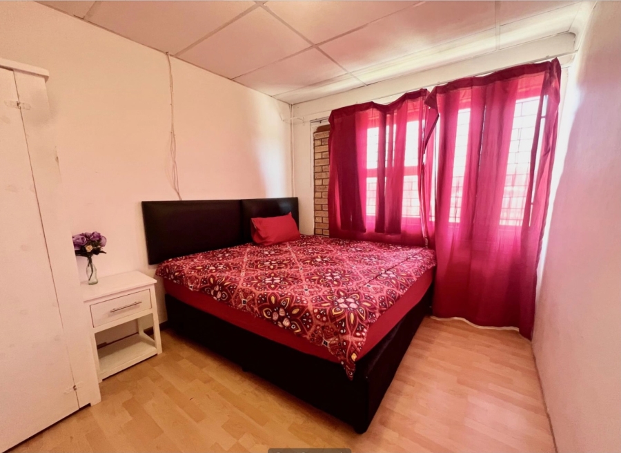 16 Bedroom Property for Sale in Summerstrand Eastern Cape